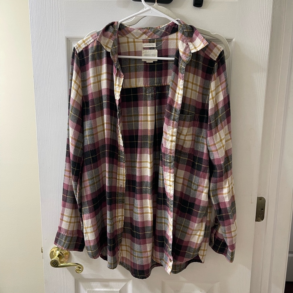 American Eagle Outfitters Plaid Shirt